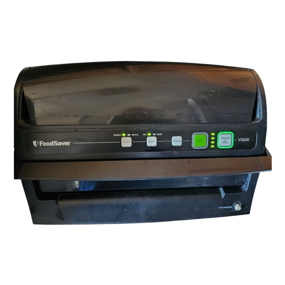 Foodsaver Model V3245 Vacuum Sealing System Black W Bag/Hose/Adapter And Manual